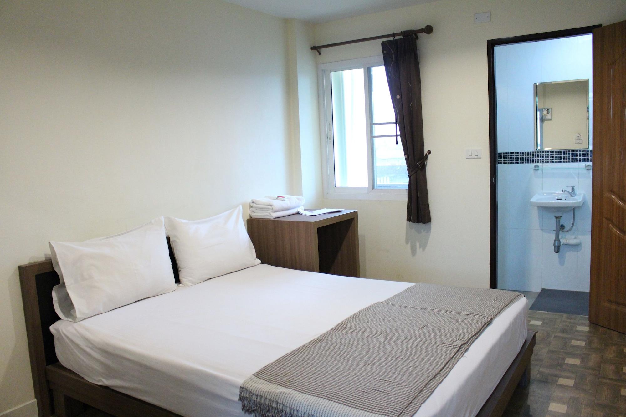 Samsen Sam Place Bangkok Ngoại thất bức ảnh